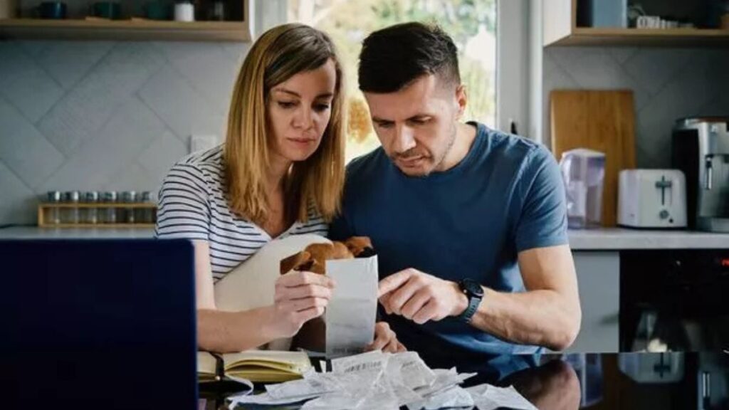 Who Can Claim the £100 DWP Cost of Living Payment? See If You’re Eligible